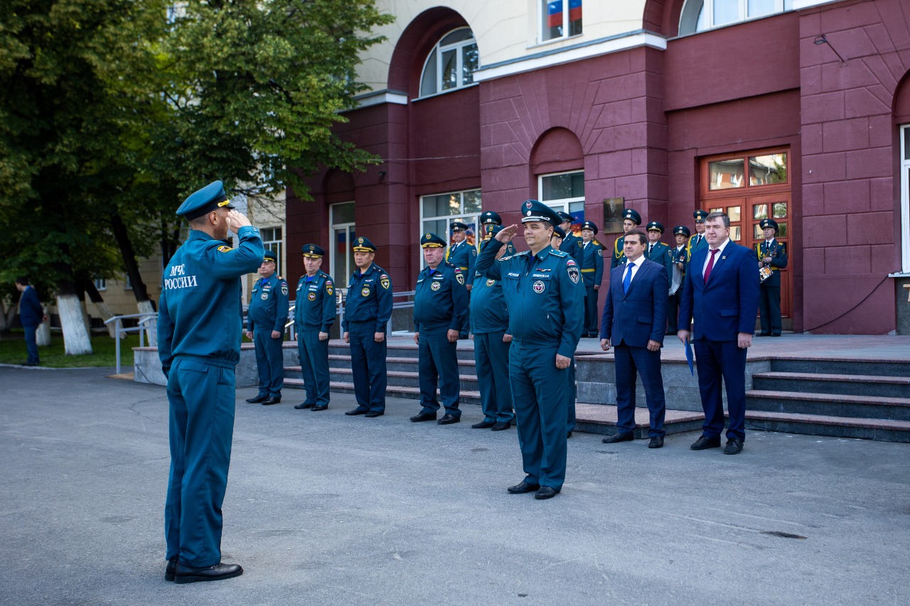 В Кемерове состоялось торжественное открытие Всероссийских соревнований  горноспасателей - НИА-Кузбасс / Новости Кемерово и Новокузнецка