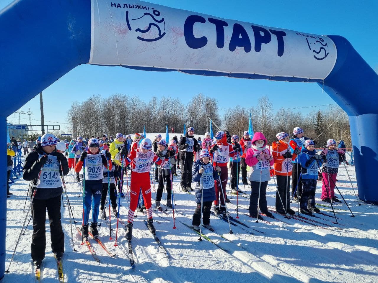 В гонке «Лыжня России» приняли участие более 15 тысяч жителей Кузбасса