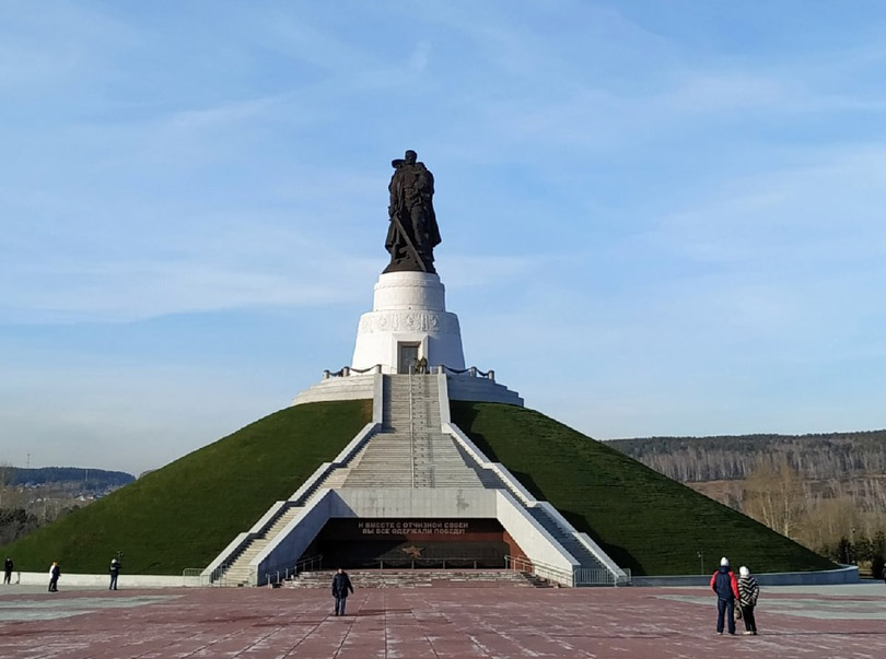 Кемерово мемориал воину освободителю фото