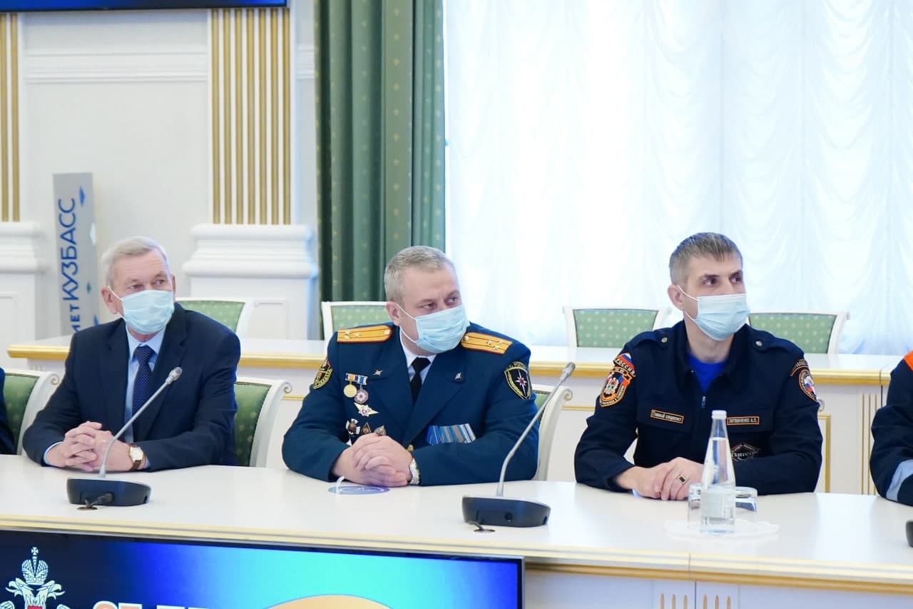 2Награждение спасателей