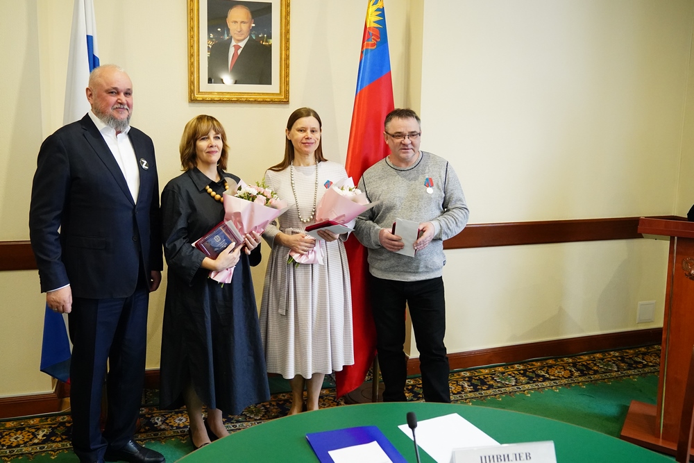 1награждение за песню Тыловая4