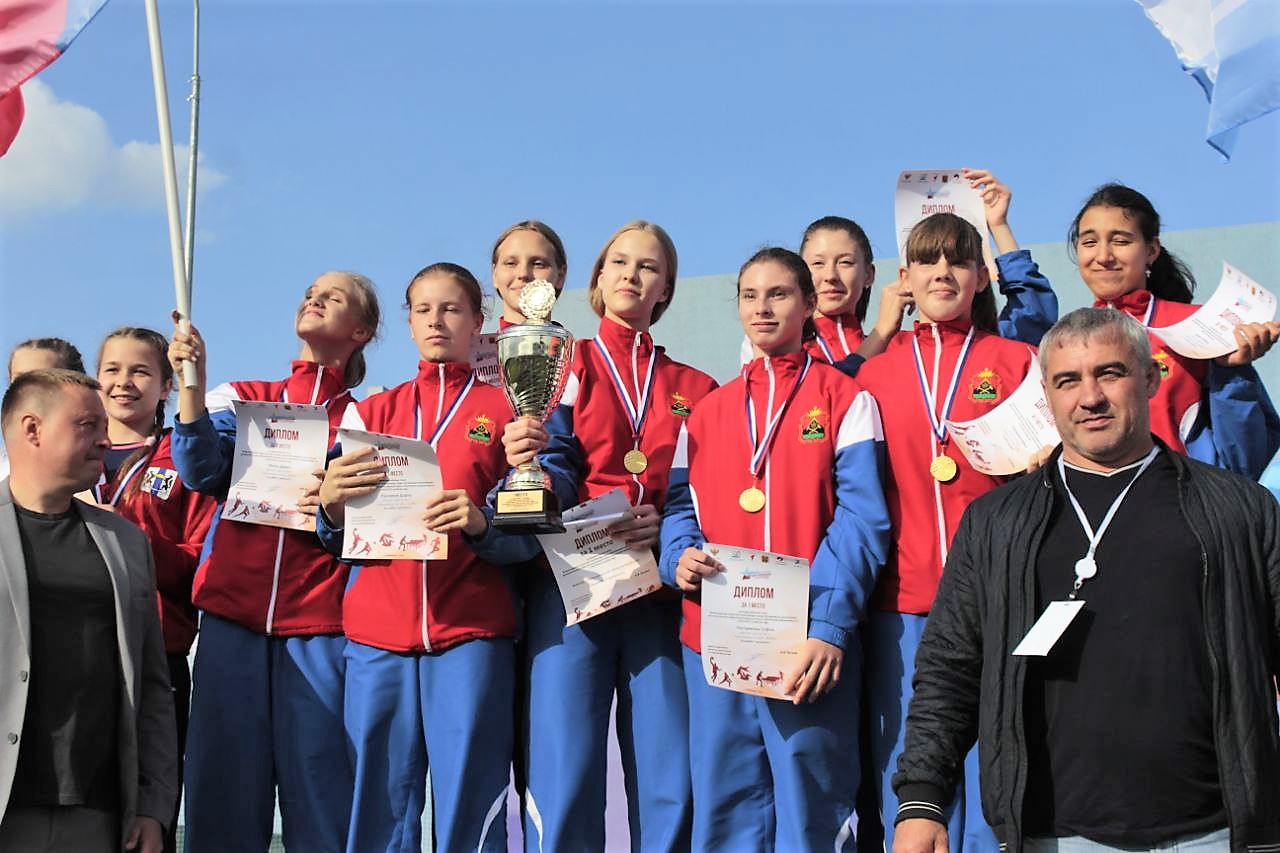 Команда спортшкол КуZбасса победила в III Всероссийской открытой летней спартакиаде