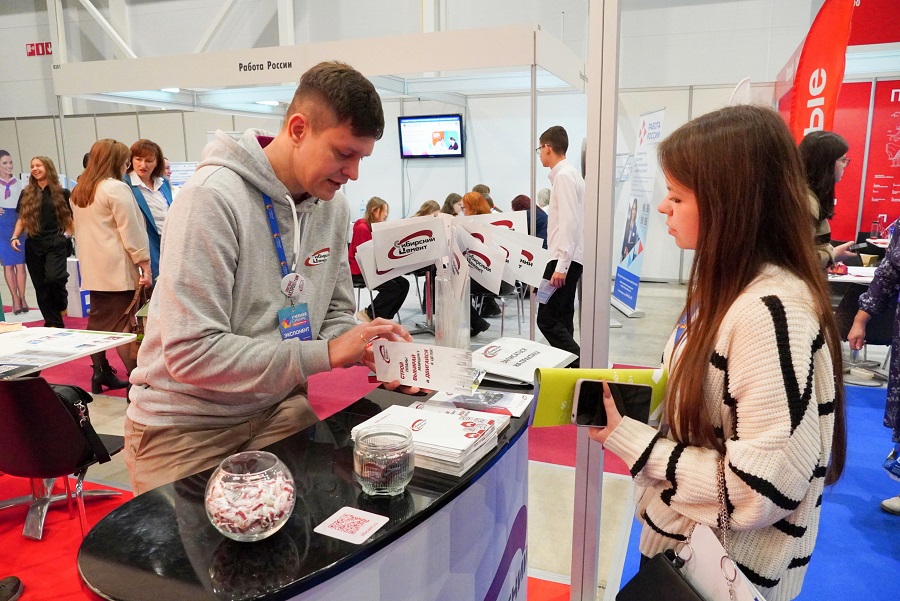 Фото предоставлено пресс-службой АО «ХК «Сибцем» 11120253