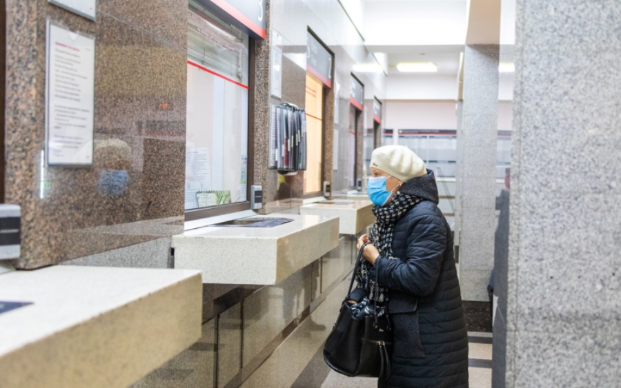 Жители Кузбасса, достигшие пенсионного возраста, смогут совершать бесплатные поездки на пригородных поездах до 1 октября