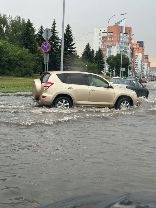 В Новокузнецке за день выпала почти треть от месячной климатической нормы осадков