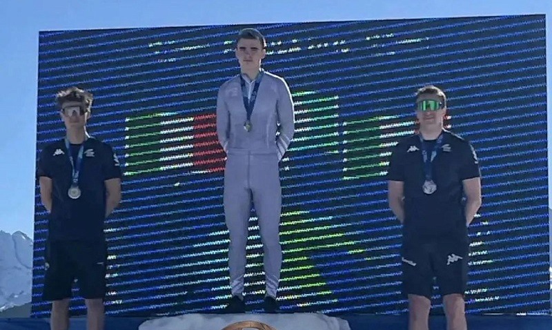 Фото: СШОР N3 г. Кемерово 9p5be8f04vi1qddxd64jbahauy8nfsn1 copy