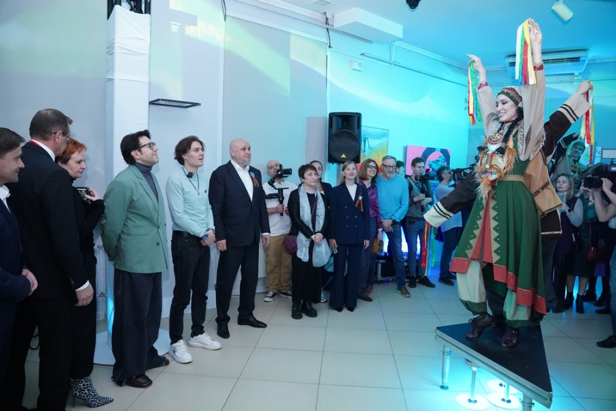 В Кемерове открылась выставка молодых российских художников «Искусство на Север 2.0»