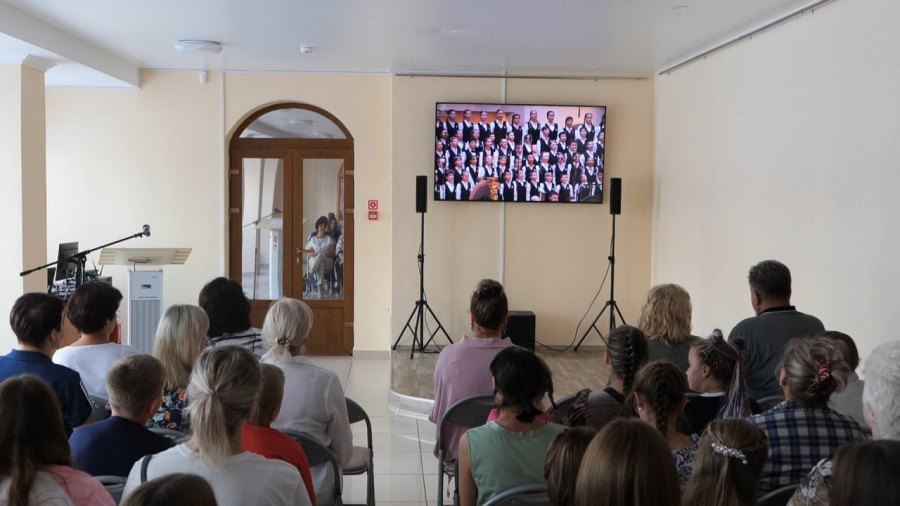 В Калтане открылся виртуальный концертный зал