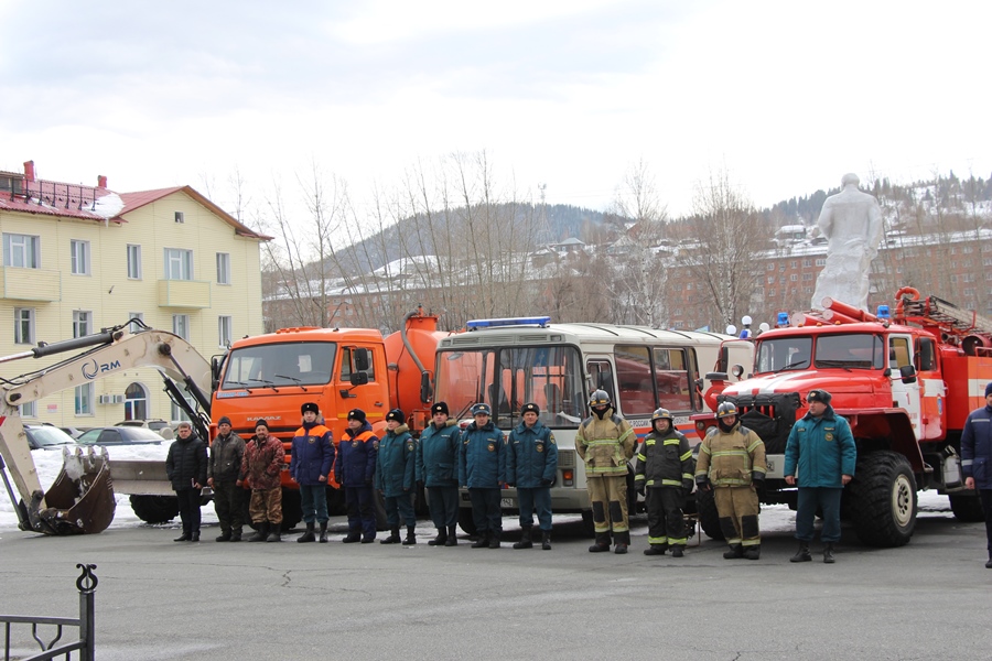 Сергей Цивилев поручил усилить профилактику лесных пожаров в Кузбассе