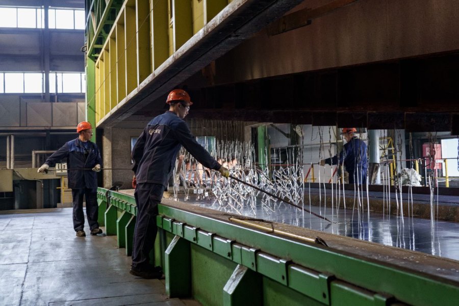 Новокузнецкий завод в два раза ускорил процесс производства благодаря нацпроекту «Производительность труда»