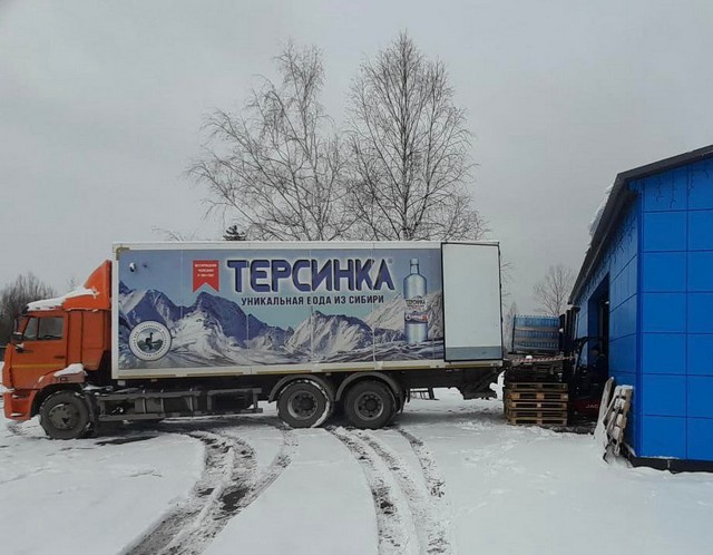 Кузбасскую минеральную воду «Терсинка» отправили пострадавшим от паводков в Оренбургской области