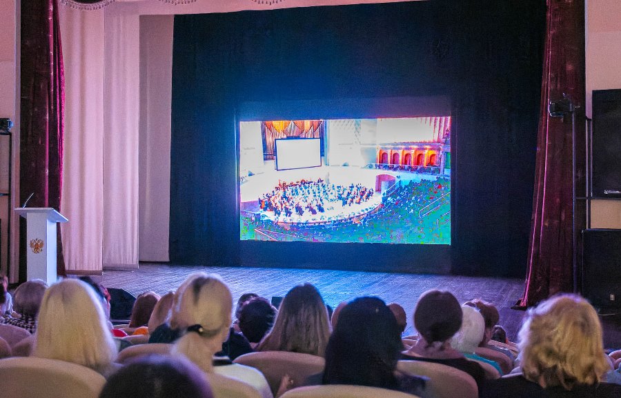В Юрге открыли девятый виртуальный концертный зал Кузбасса