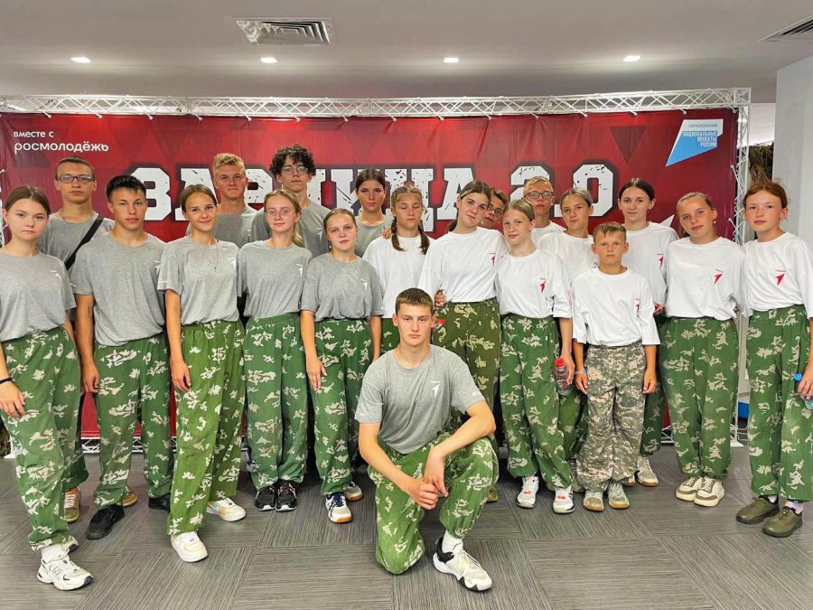Кузбасские ребята принимают участие в окружном этапе военно-патриотической игры «Зарница 2.0»