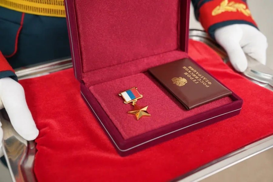 photo 5312474362034195495 y